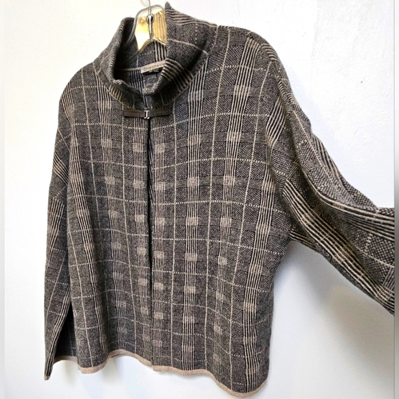 Vintage Chiaramente Large Wool Blend Checkered Wide Leather Buckle Cardigan - Picture 3 of 9